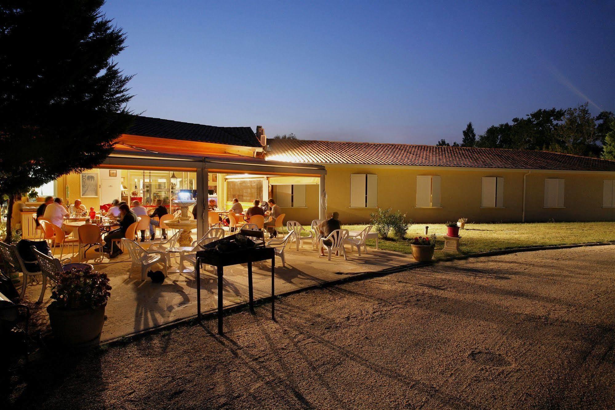 Logis Hotel Corintel Bordeaux Est Tresses Eksteriør bilde
